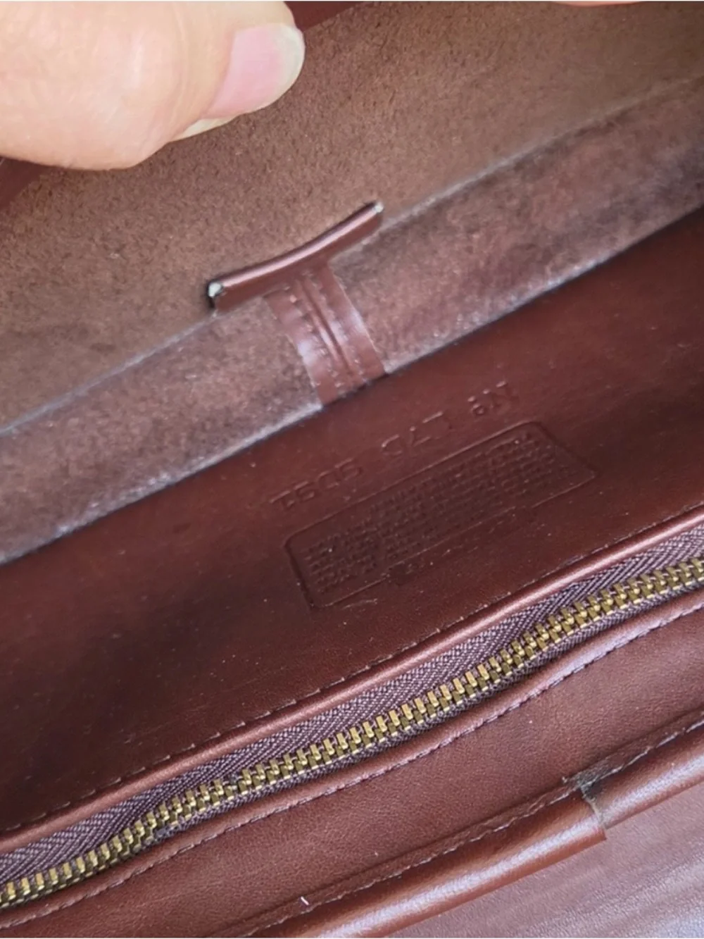 Coach Men’s Dark Brown Leather Messenger Crossbody